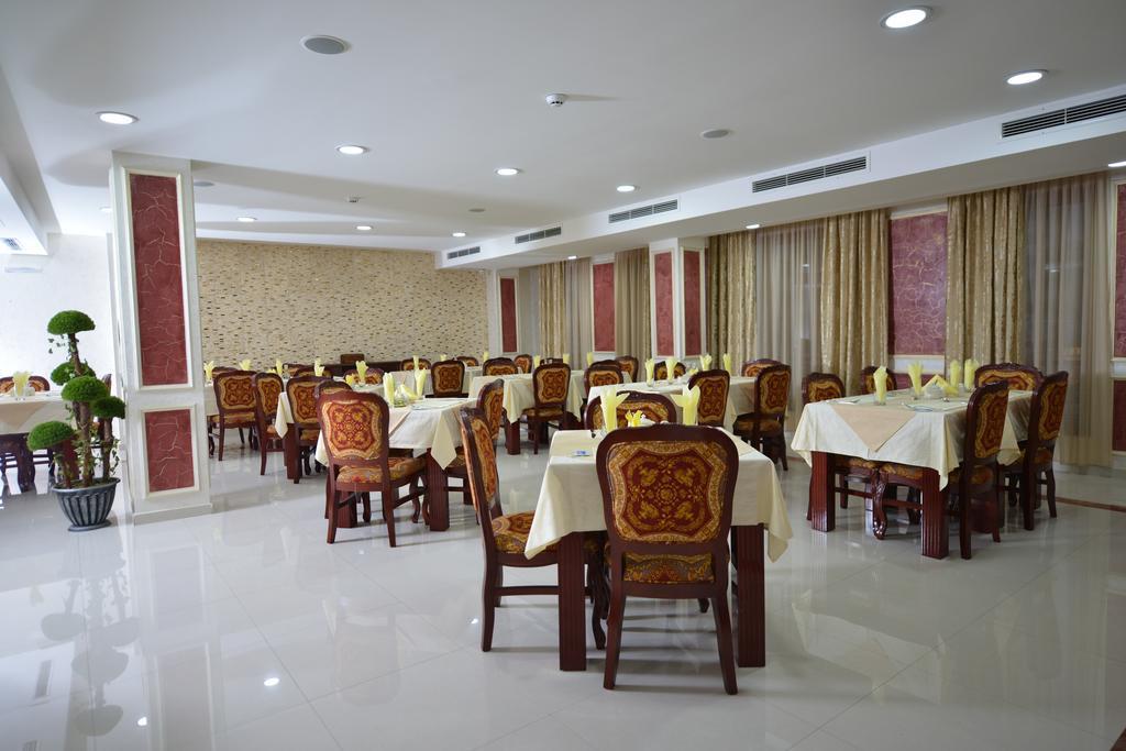 Hotel Gold Skopje Extérieur photo