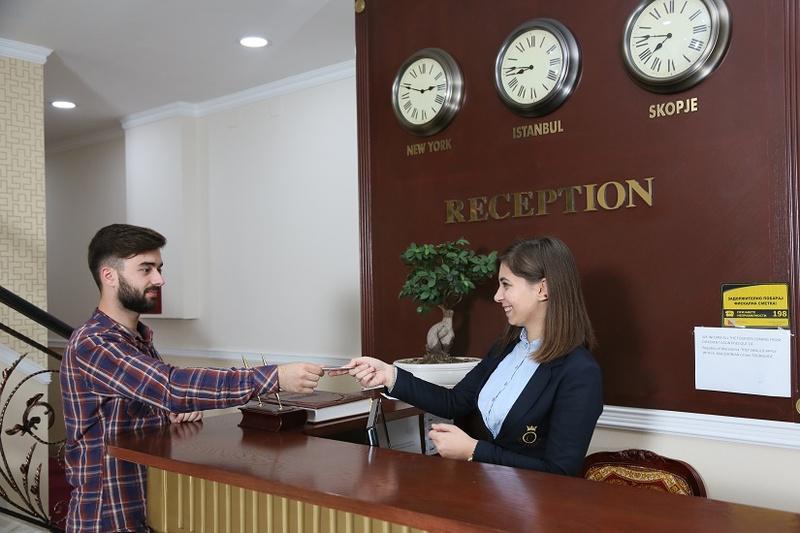 Hotel Gold Skopje Extérieur photo