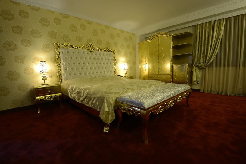 Hotel Gold Skopje Extérieur photo