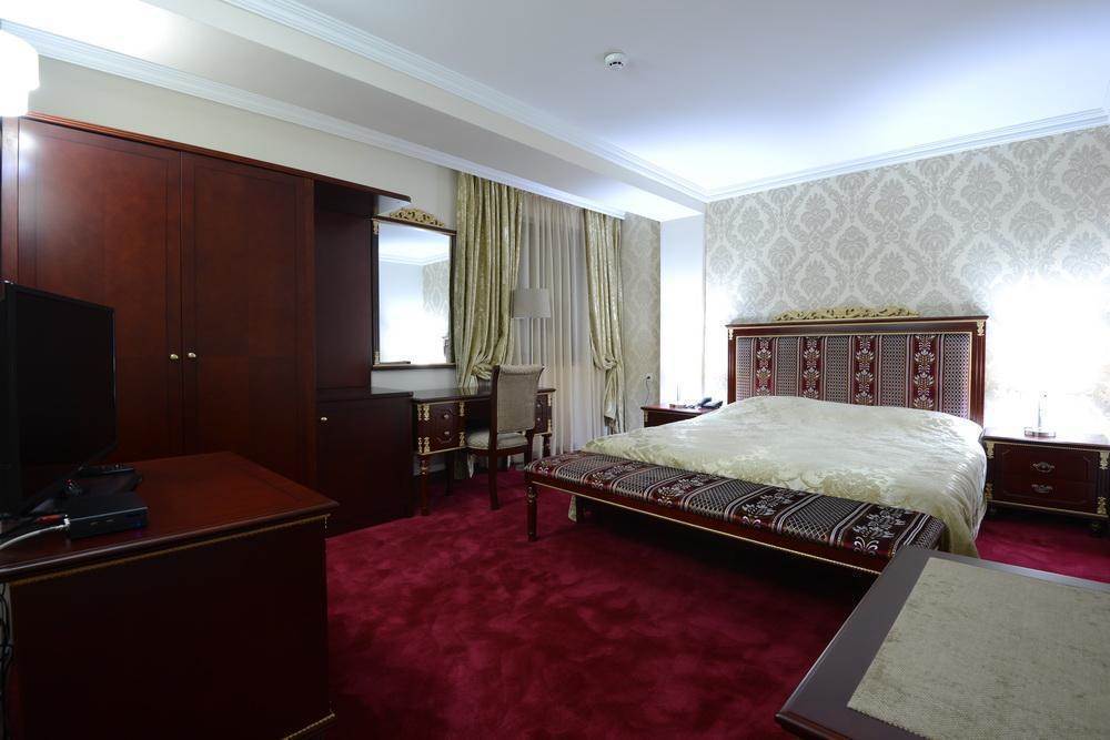 Hotel Gold Skopje Extérieur photo