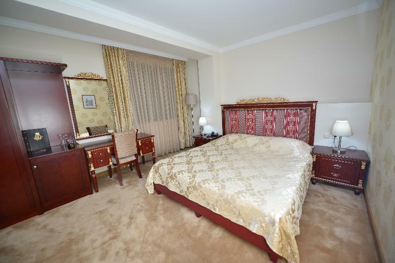Hotel Gold Skopje Extérieur photo
