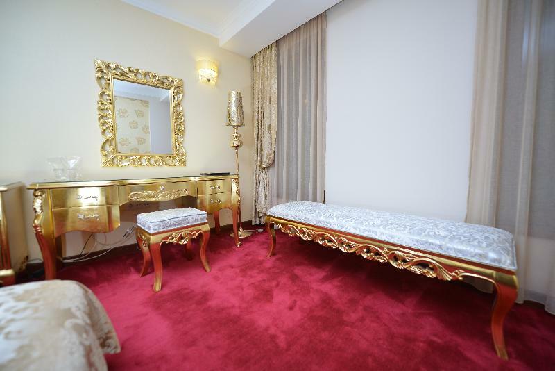 Hotel Gold Skopje Extérieur photo